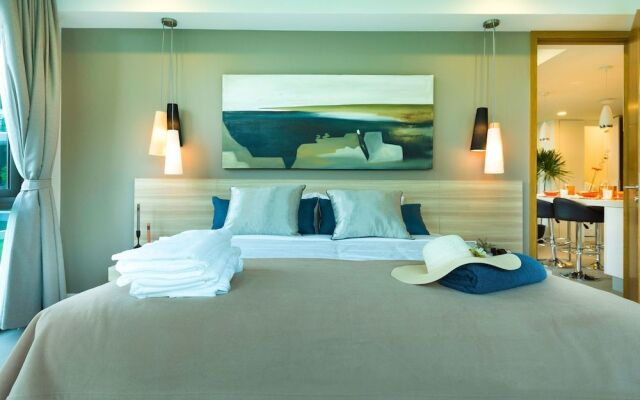 Oceanstone by Holy Cow 311