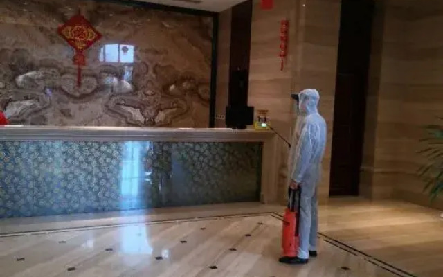 Tianlun Huangchao International Hotel(Chibi North Railway Station)