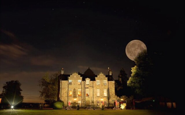 Shieldhill Castle Hotel