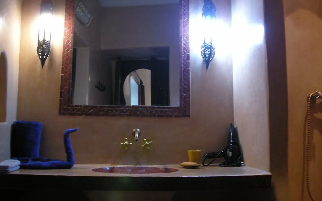 Dar Raha
