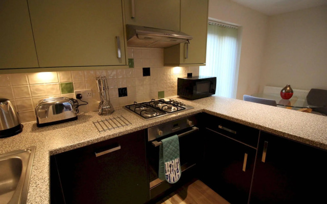 Lux Living Apartments - Alpha Apartments