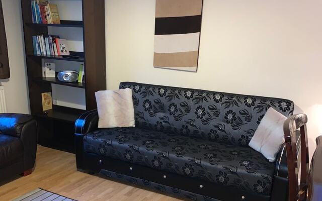 My-Places Apartment By The Park - P5