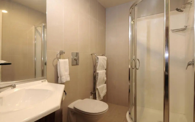 Quality Inn West End