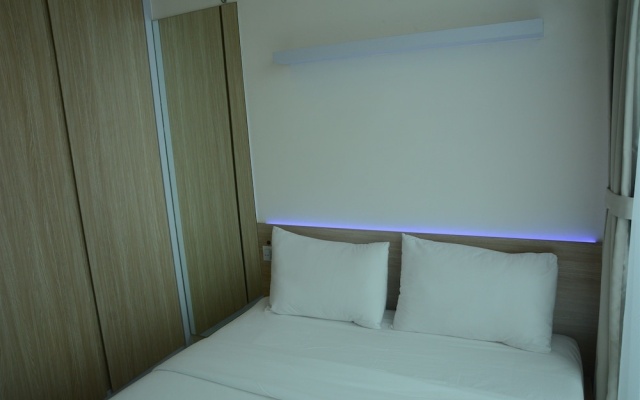 Brand New Studio Tree Park Apartment near ICE BSD – Guest Rooms – South Tangerang