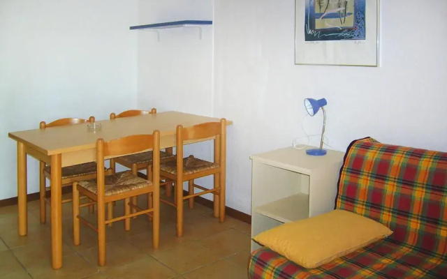 Coastal Apartment in Ghisonaccia for 4