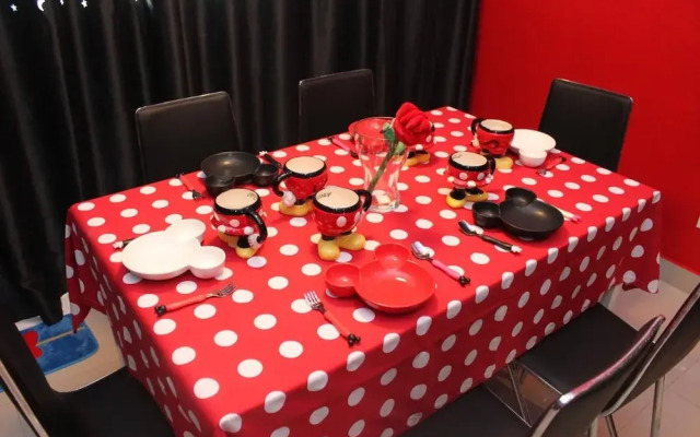 Mickey Mouse Signature Suite