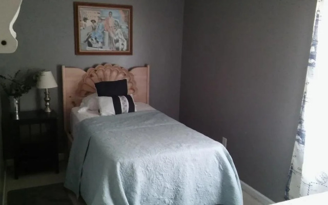 Bishop's Bed Breakfast & Beyond