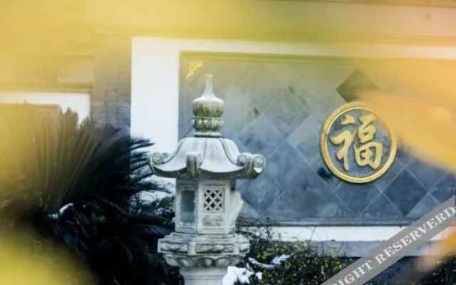 Luyi Resort Hotel