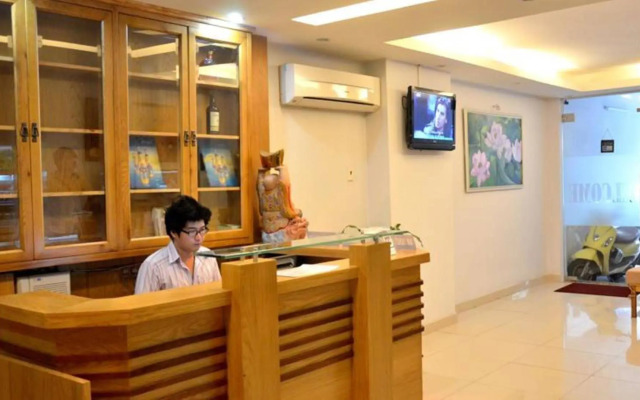 Janus Hotel