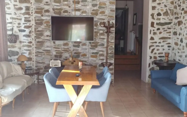 Villa in Malaki in Sea With Playground