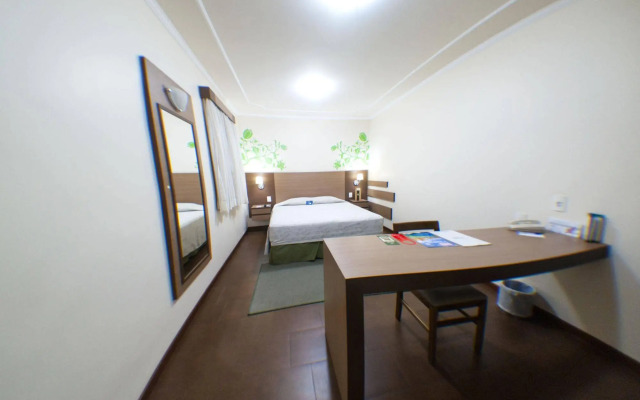 Hotel Premium Pirassununga