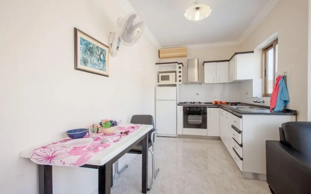 Merill Pool and Sea Penthouse Apart 7