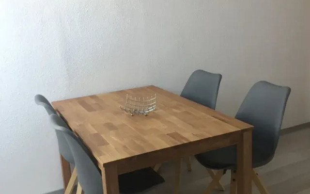 Apartment 28OM