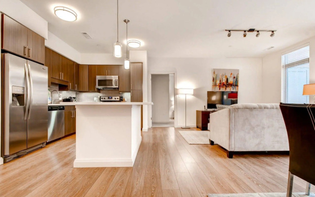 Global Luxury Suites at the Charles River