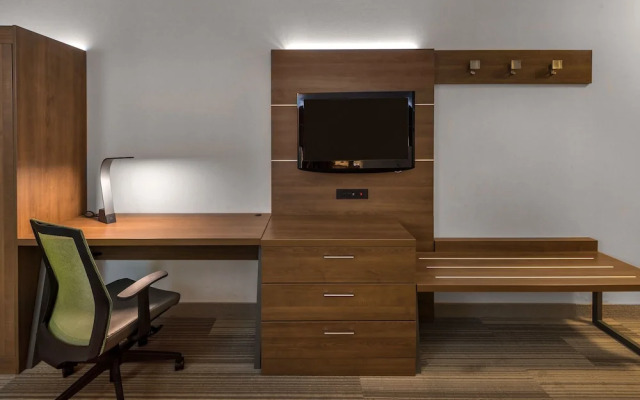 Holiday Inn Express Hotel and Suites Carson City
