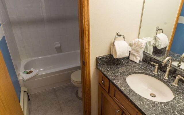 River Mtn Lodge E307