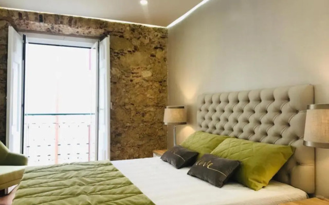 Brand New Downtown Apartment