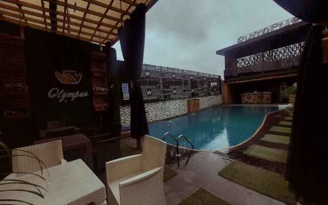 Olympus Hotel & Suites
