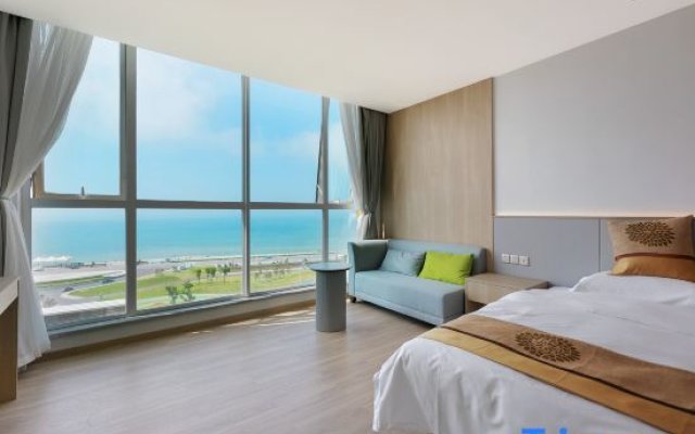 Naxianghai Blue Ocean Apartment Hotel (Rongcheng Intercontinental Holiday Plaza)