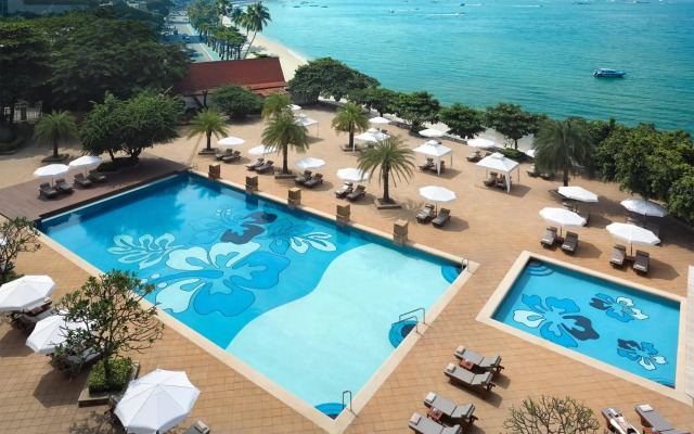 Dusit Thani Pattaya