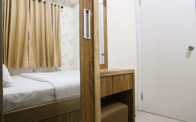 Simple 2BR Green Pramuka Apartment