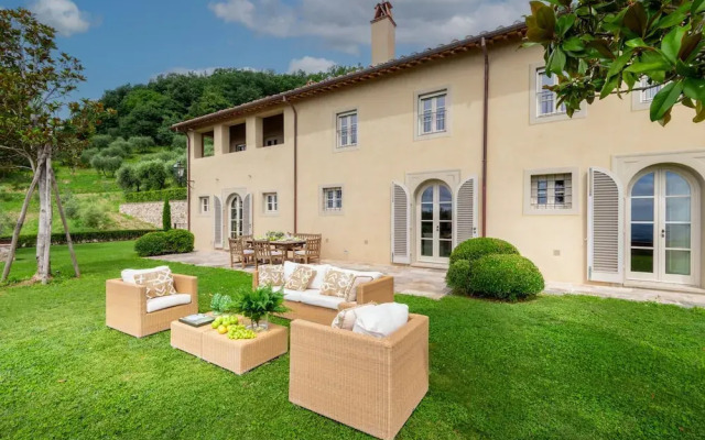 Villa Sunset in Lucca