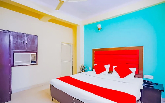 Roomshala 073 Hotel Budget Stays