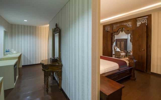 Grand Puri Saron Yogyakarta
