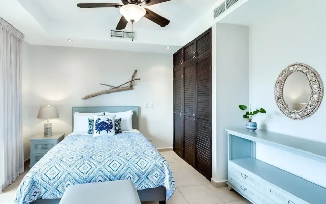 3br/2.5ba Designer Condo in Beachfront Community