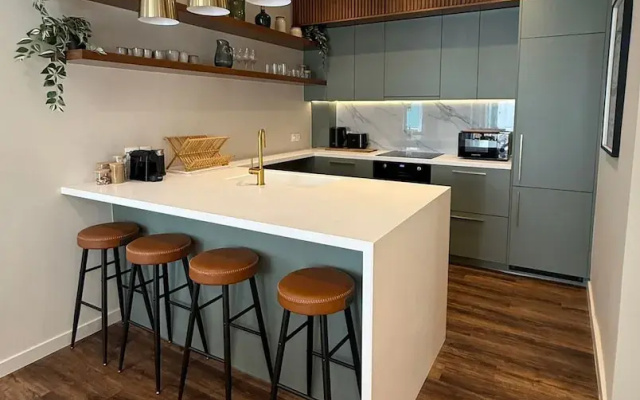 Siga-siga Luxury Acropolis Apt