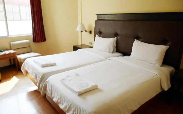 Roma Hotel