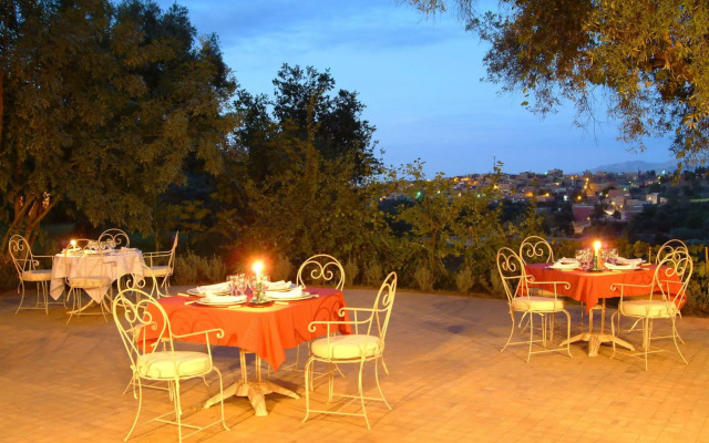 MAROC LODGE Atlas Mountain Retreat