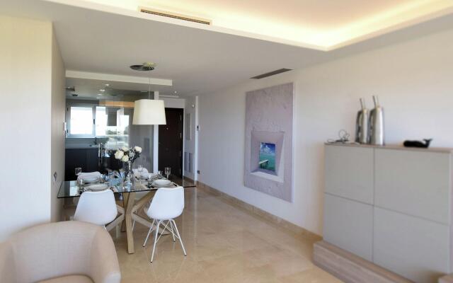 Luxury Apartment with Swimming Pool in Andalusia