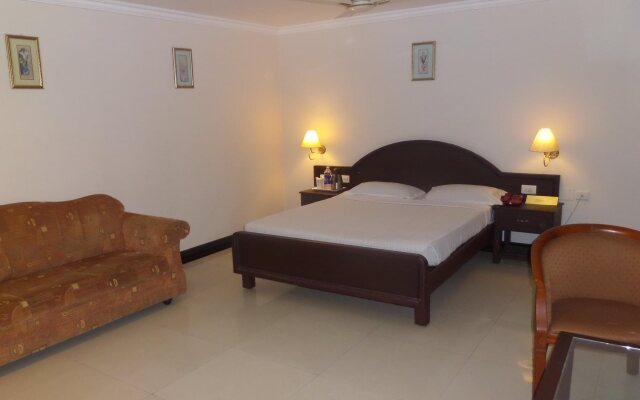 Hotel Elegance, Angamaly