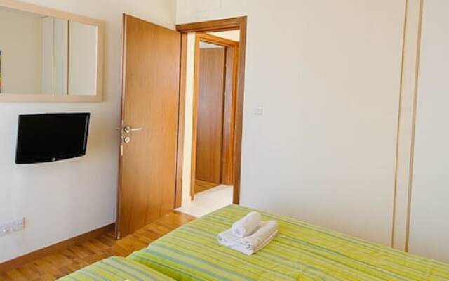Rent Private Villa 010