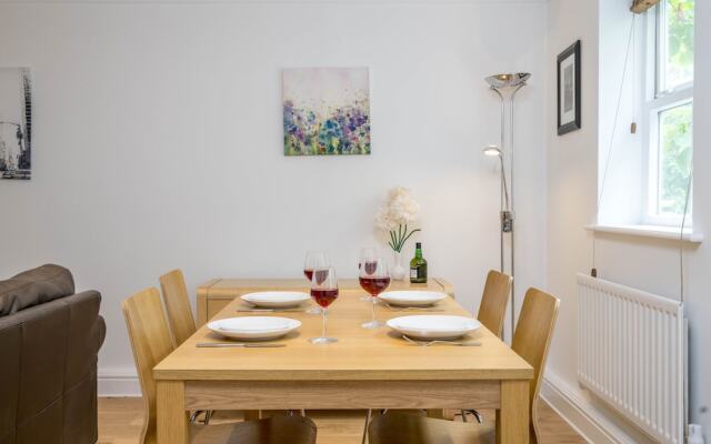 JOIVY Splendid 2 Bed Apartment Close To Vauxhall Tube