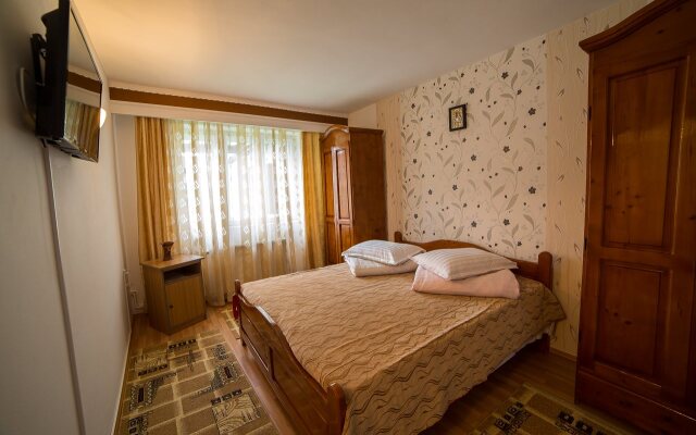 Pension Perla Brazilor