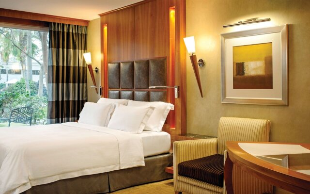 Le Meridien Dubai Hotel & Conference Centre