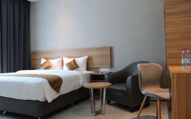 TravelHub Hotel Kualanamu