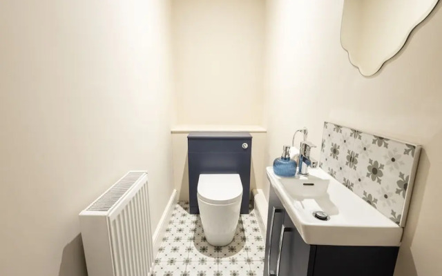 Host Stay South Street House