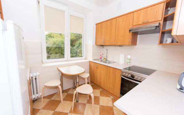 3-Bedroom Flat In City Center