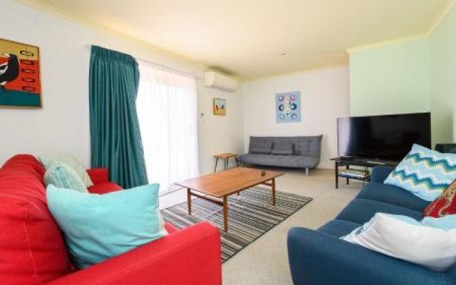 Serrell By The Sea-Pet Friendly – Guest Rooms – Inverloch