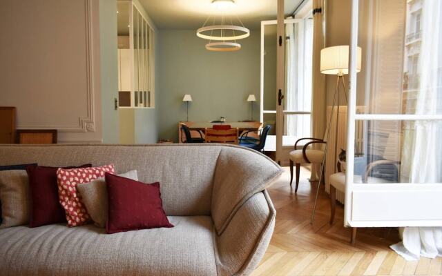 Spacious Parisian Family Apartment