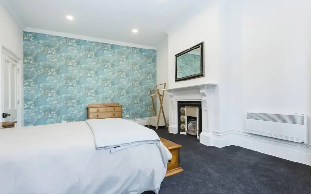 The Stuart St Terraced House
