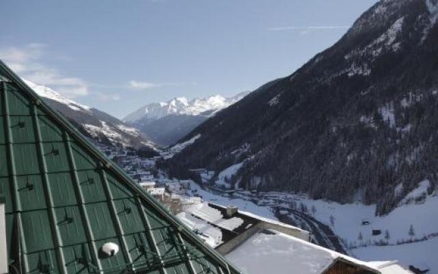 Hotel Apart Alpenschlössl