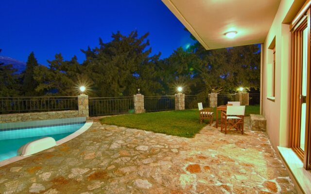 Petrochori Apart-Hotel