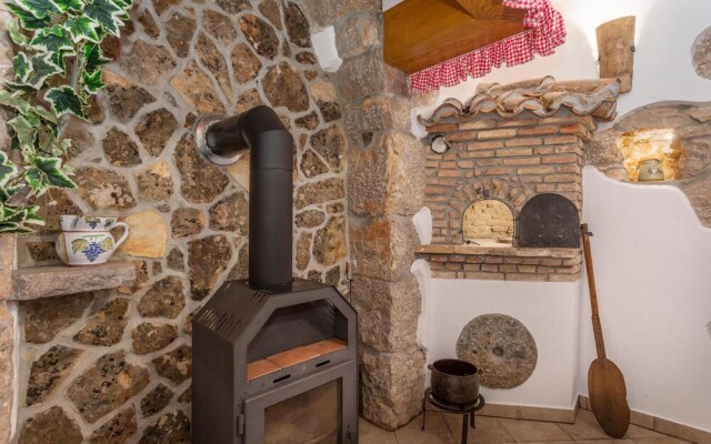 Awesome Home in Malinska With Wifi and 3 Bedrooms