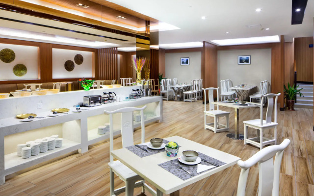 Guilin Elephant Trunk Hill Hotel