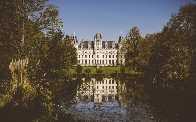 Chateau de Challain