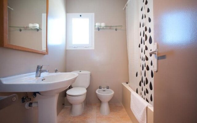 Apartamentos Ses Veles